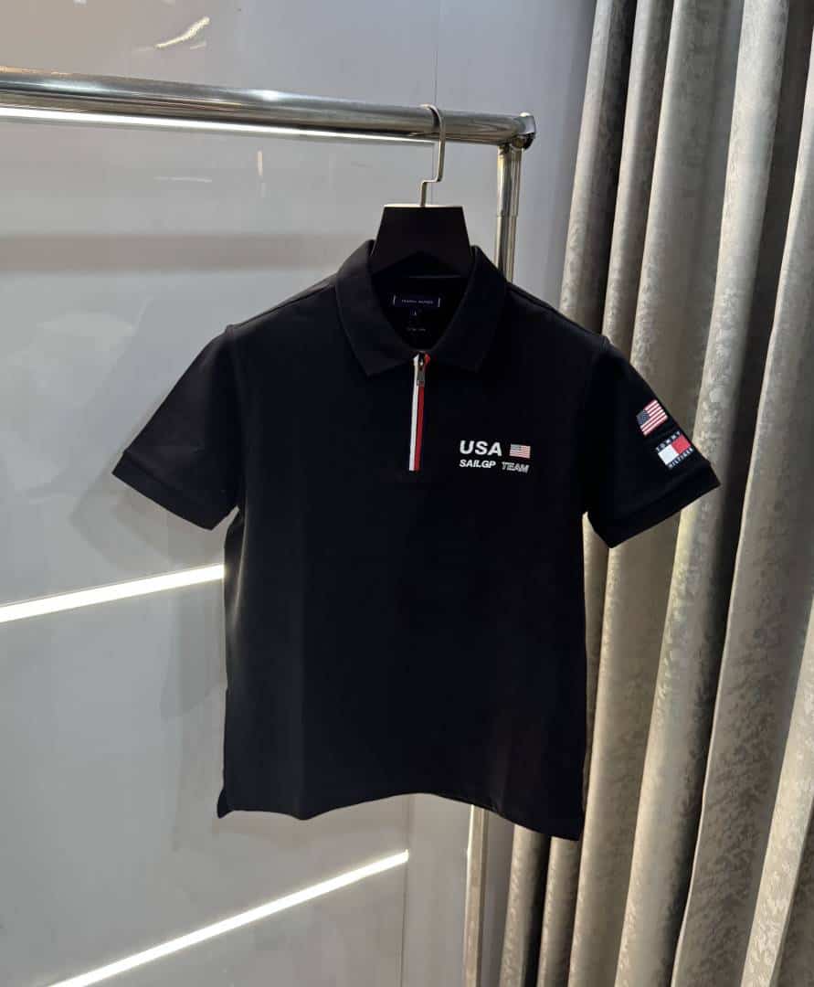 Tomm y Hilfiger Black Logo Print Premium Polo T-Shirt