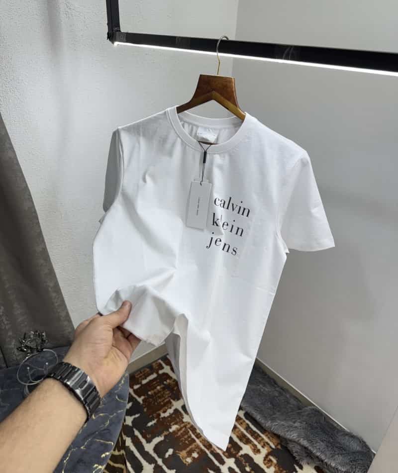 Calvin Klei n White Logo Print Premium T-Shirt
