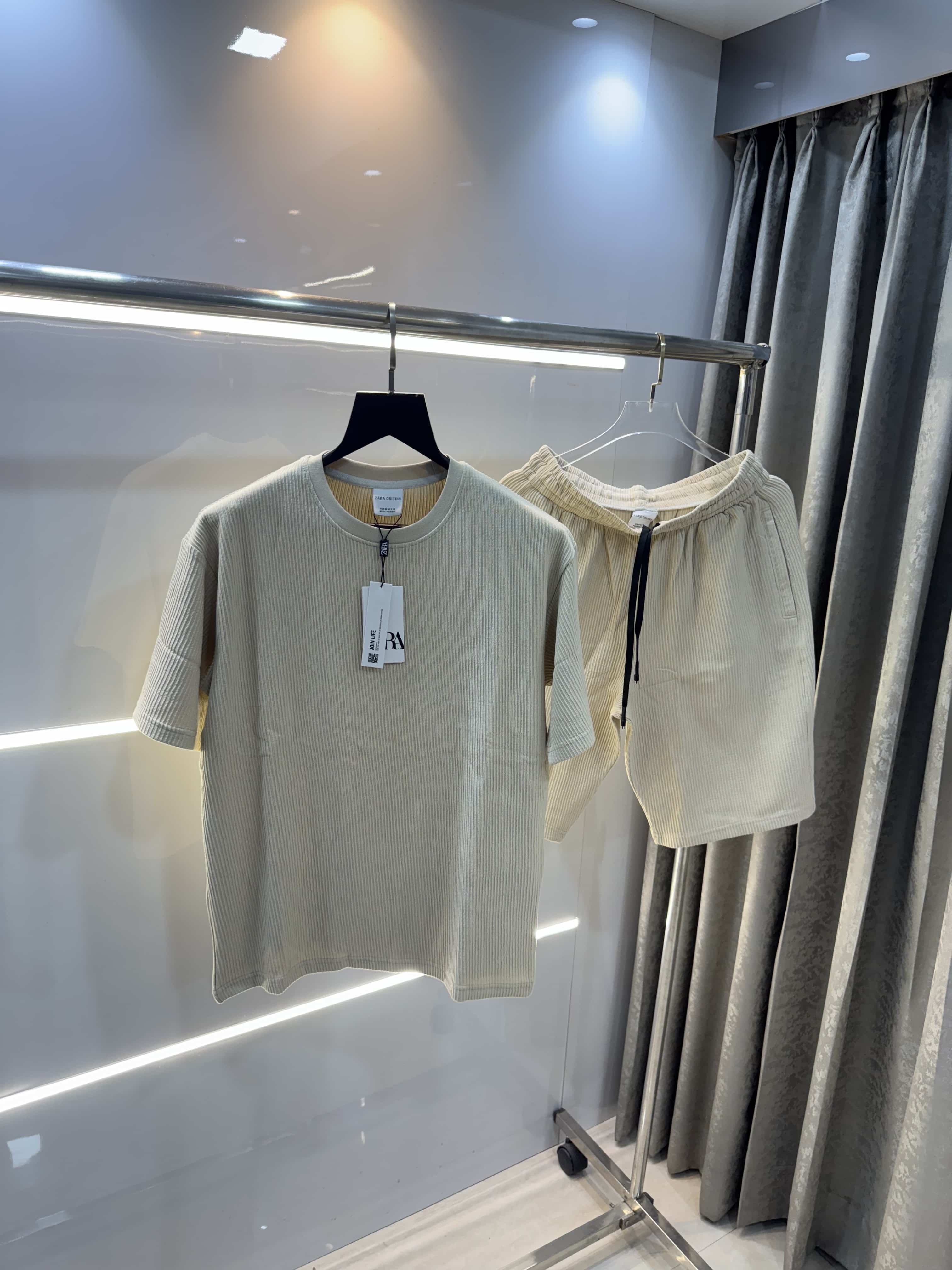 Zar a Cream Premium Classic Cord Set