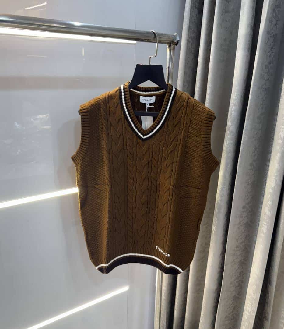 Coac_ h dark brown knitted premium sleeveless pull over