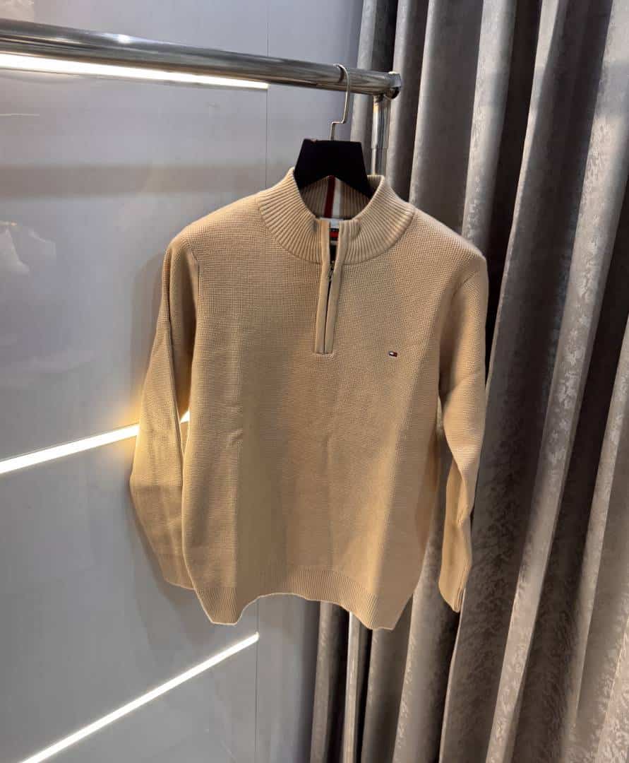 Tomm y Hilfiger Beige Knitted Classic Pull Over
