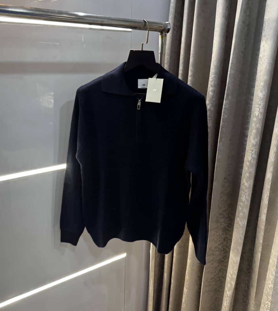 H &M Navy Blue Premium Knitted Classic Pull over