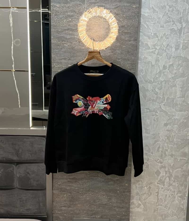 Loui s Vuitton Black Logo Print Imported Pull Over