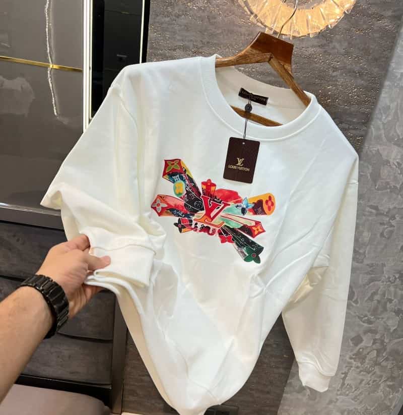 Louis Vuitto n White Logo Print Imported Pull Over