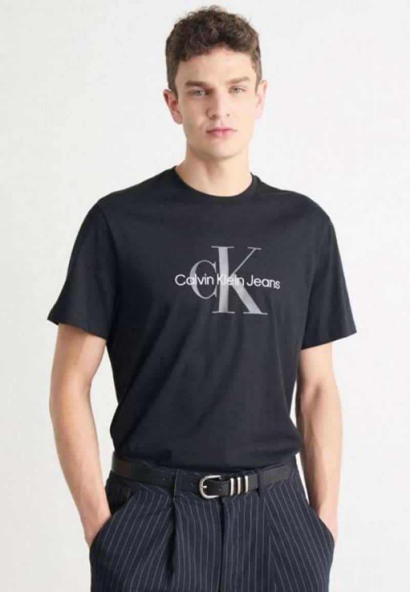Calvin Klei n Black Reflective Logo Print Premium T-Shirt