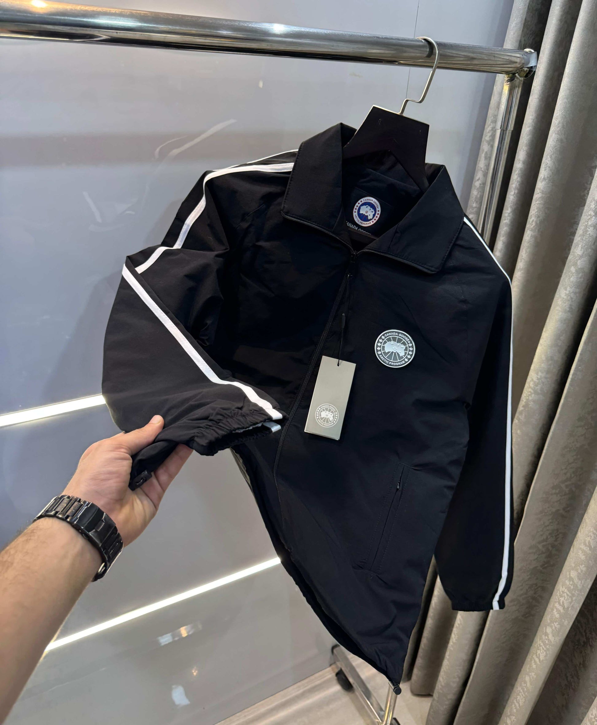 Canad a Goose Black Imported Premium Luxury Jacket