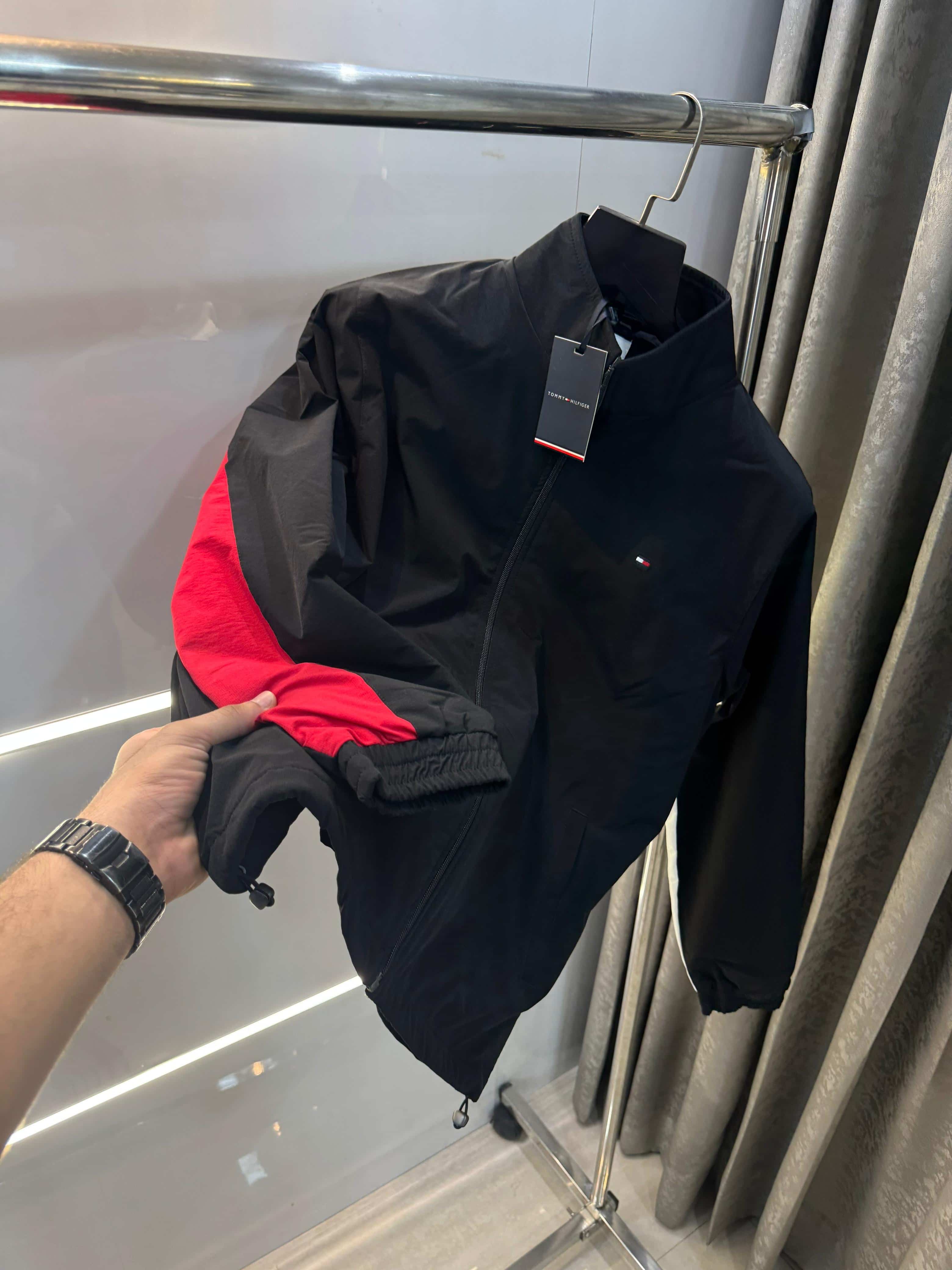 Tomm y Hilfiger Black Imported Premium Bomber Jacket