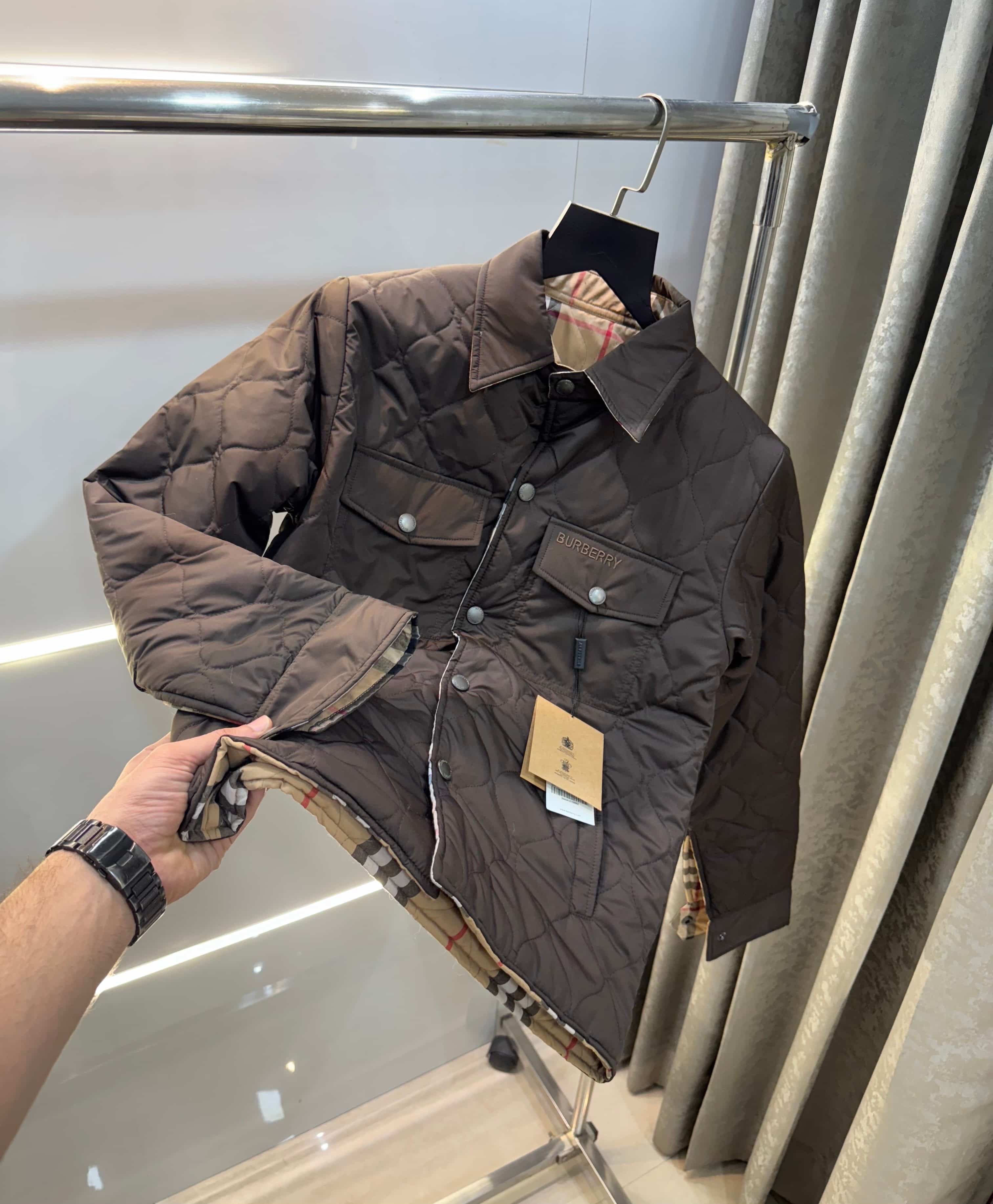 Burberr y Brown Reversible Imported Puffer Jacket 2 in1