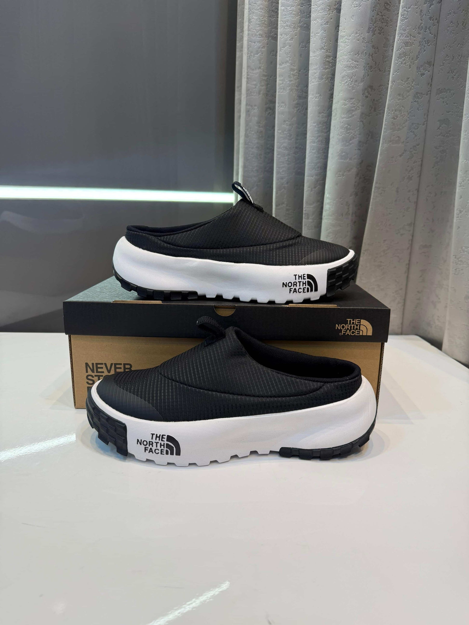 The North Face Never stop Mule Fix