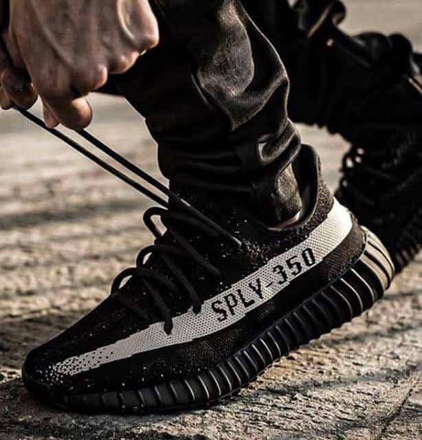Adidas Yeezy Sply 350 V2 Oreo Semi UA Quality With Full Accessories For Mens