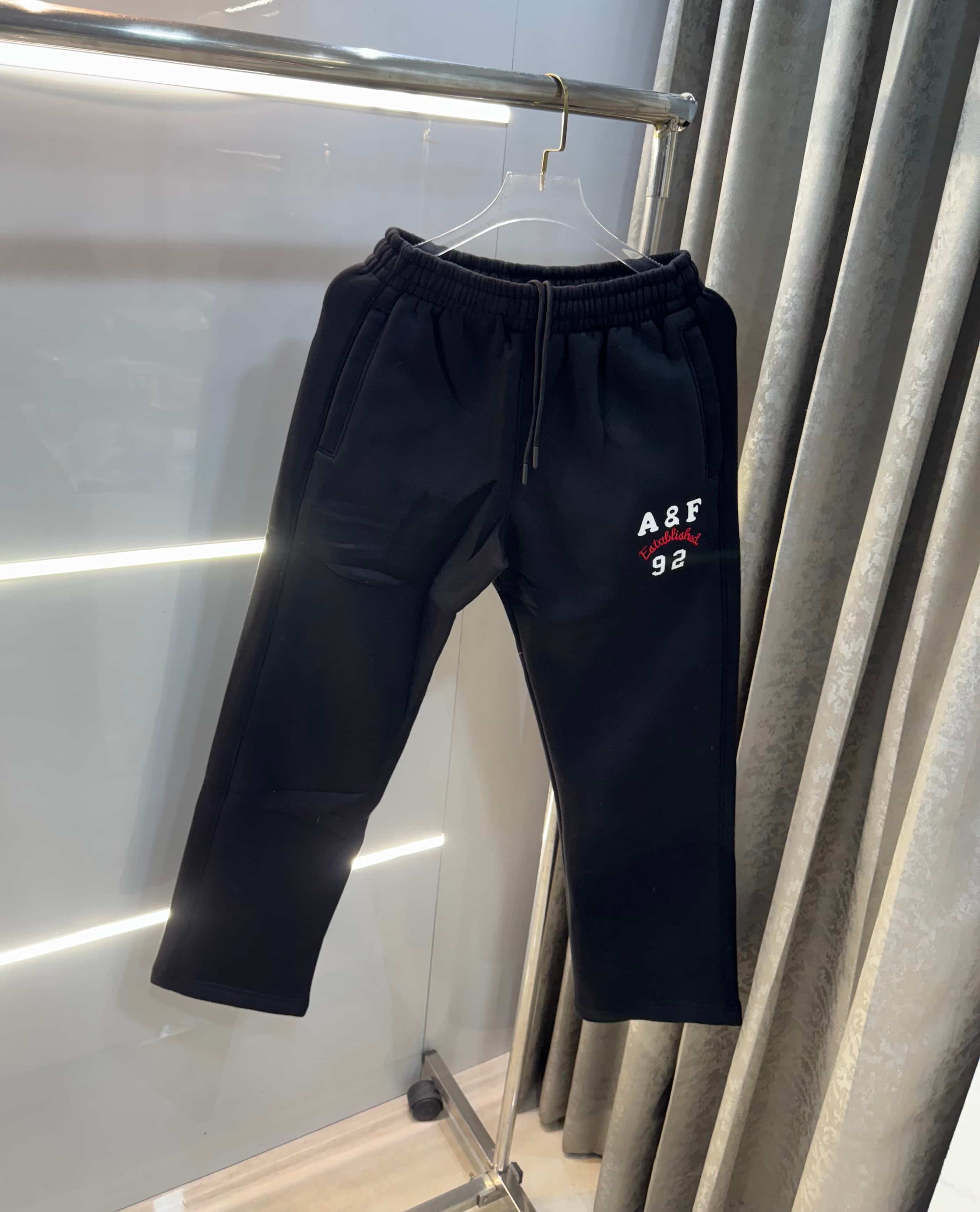 Abercrombie & Fitch Black Embroidery Logo Imported Trackpant
