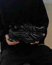 New Balance 1906R Black Metallic Silver Sneaker