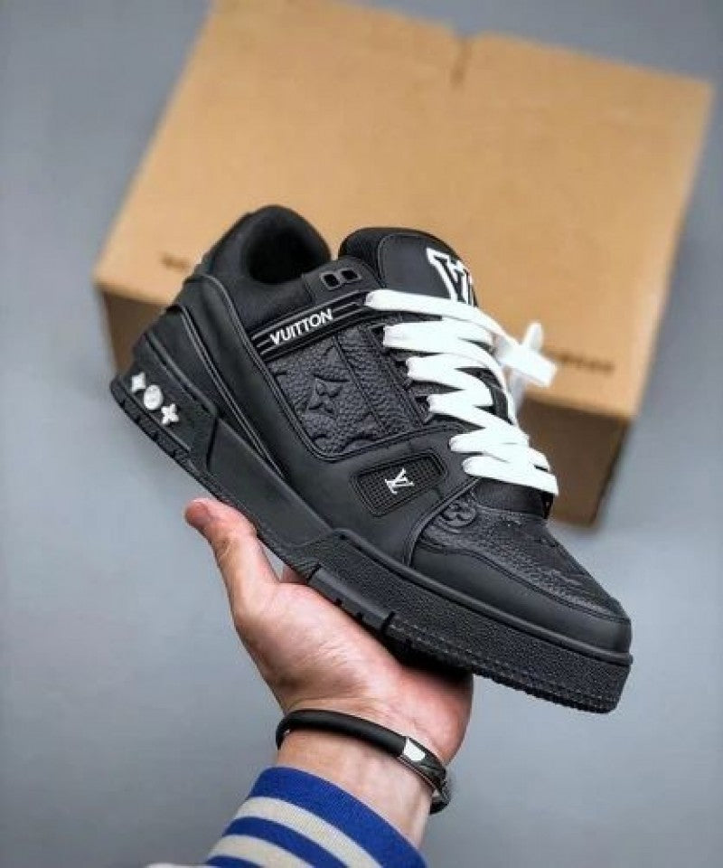 Louis Vuitton SKATE TRAINER PREMIUM SNEAKERS FULL BLACK