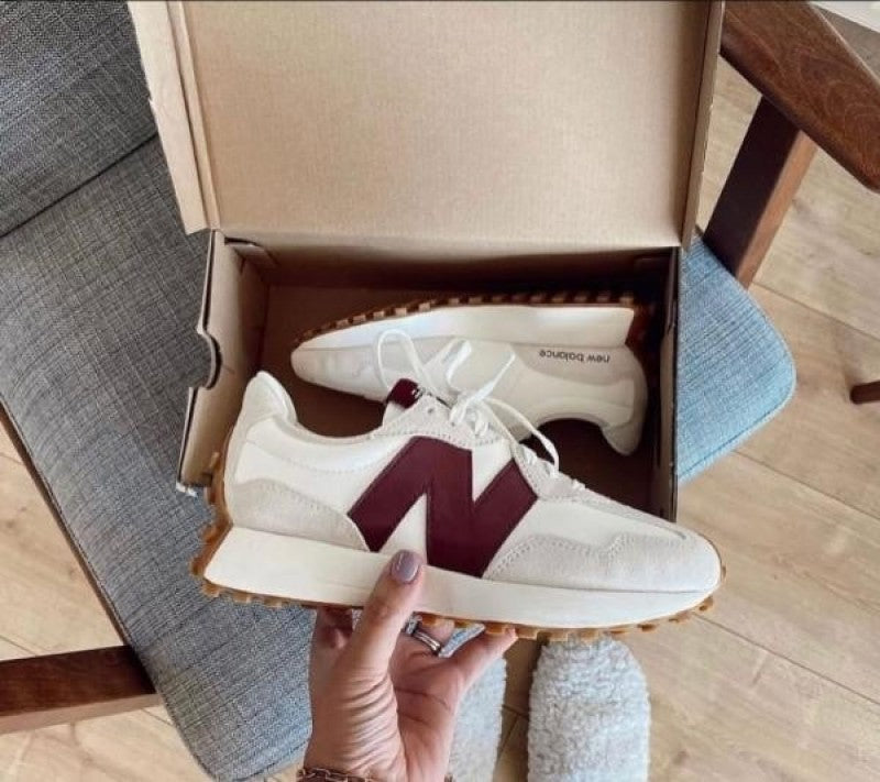 New Balance 327 Moonbeam BURGUNDY