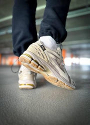 N3w. 6al_4nC3 1906R CORDURA DESERT