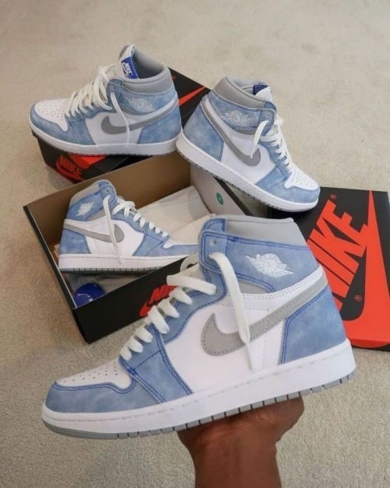 Nike Air Jordan Retro 1 High HYPER ROYAL PREMIUM With OG BOX (SEMI UA)