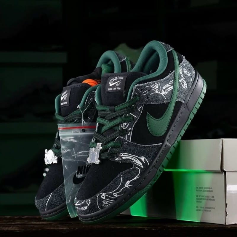 Nike SB Dunk Low There SKATEBOARD GREEN