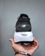 New Balance Fresh Foam More V4 BLACK NEW