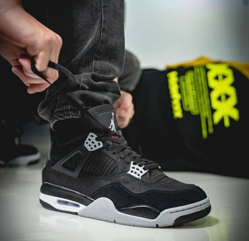 Nikee Air Jordan Retro 4 BLACK CANVAS SEMI UA