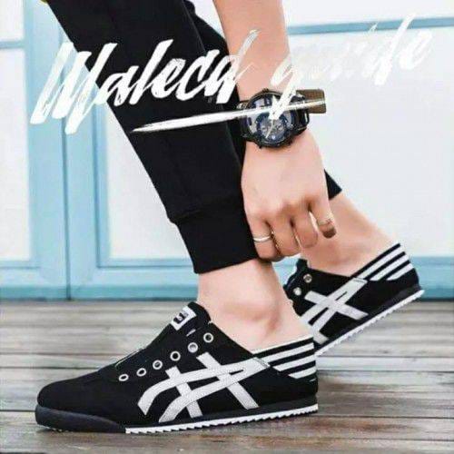Onitsuka Tiger MeXico 66 Slip on Black White Sneakers For Mens