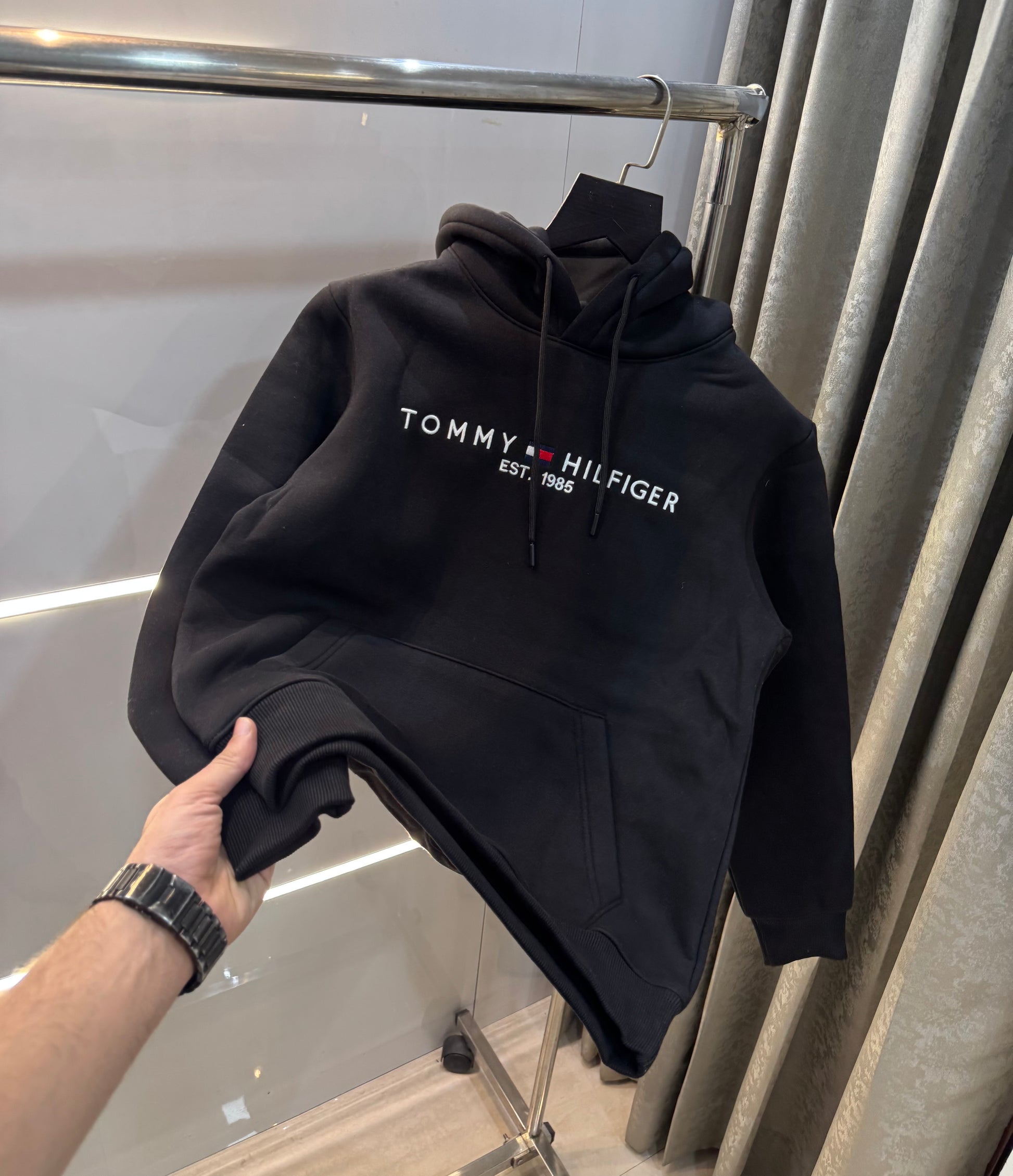 Tomm y Hilfiger Black Embroidery Logo Imported Hoodie