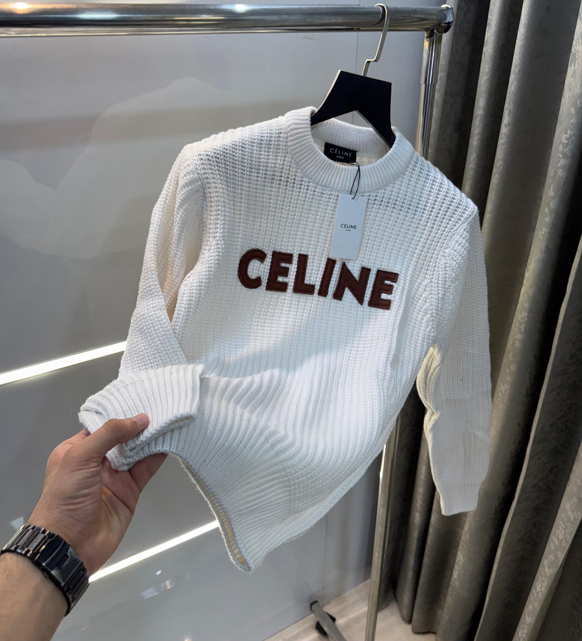 Celin e Wahit  Knitted Premium Pull Over