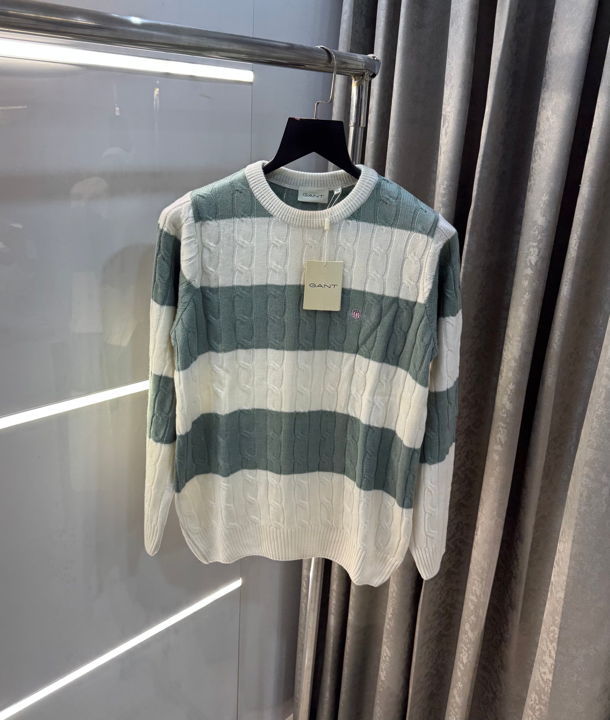 Gant Green Logo Work Imported Knitted Pull Over