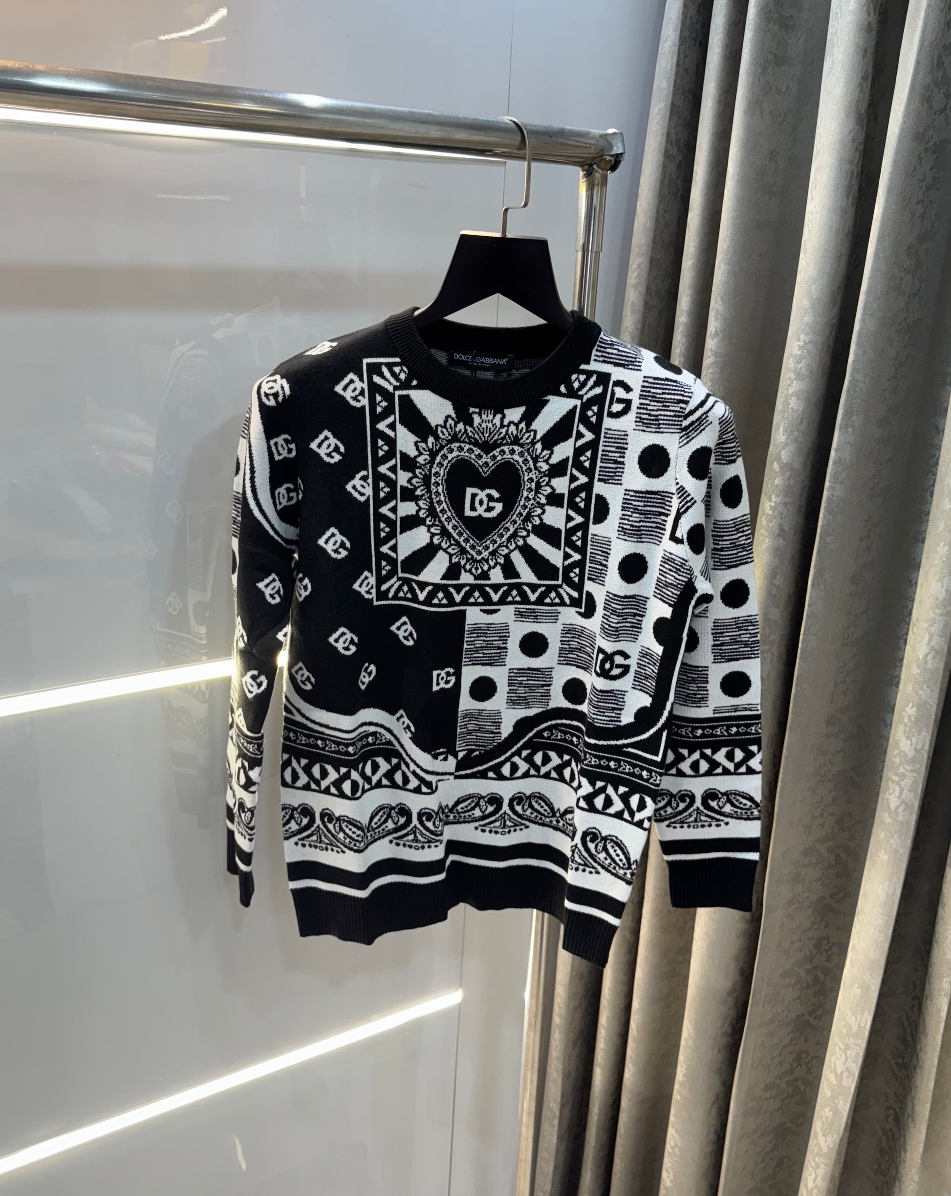 Dolce&Gabbana Black Designer Imported Knitted Pull Over