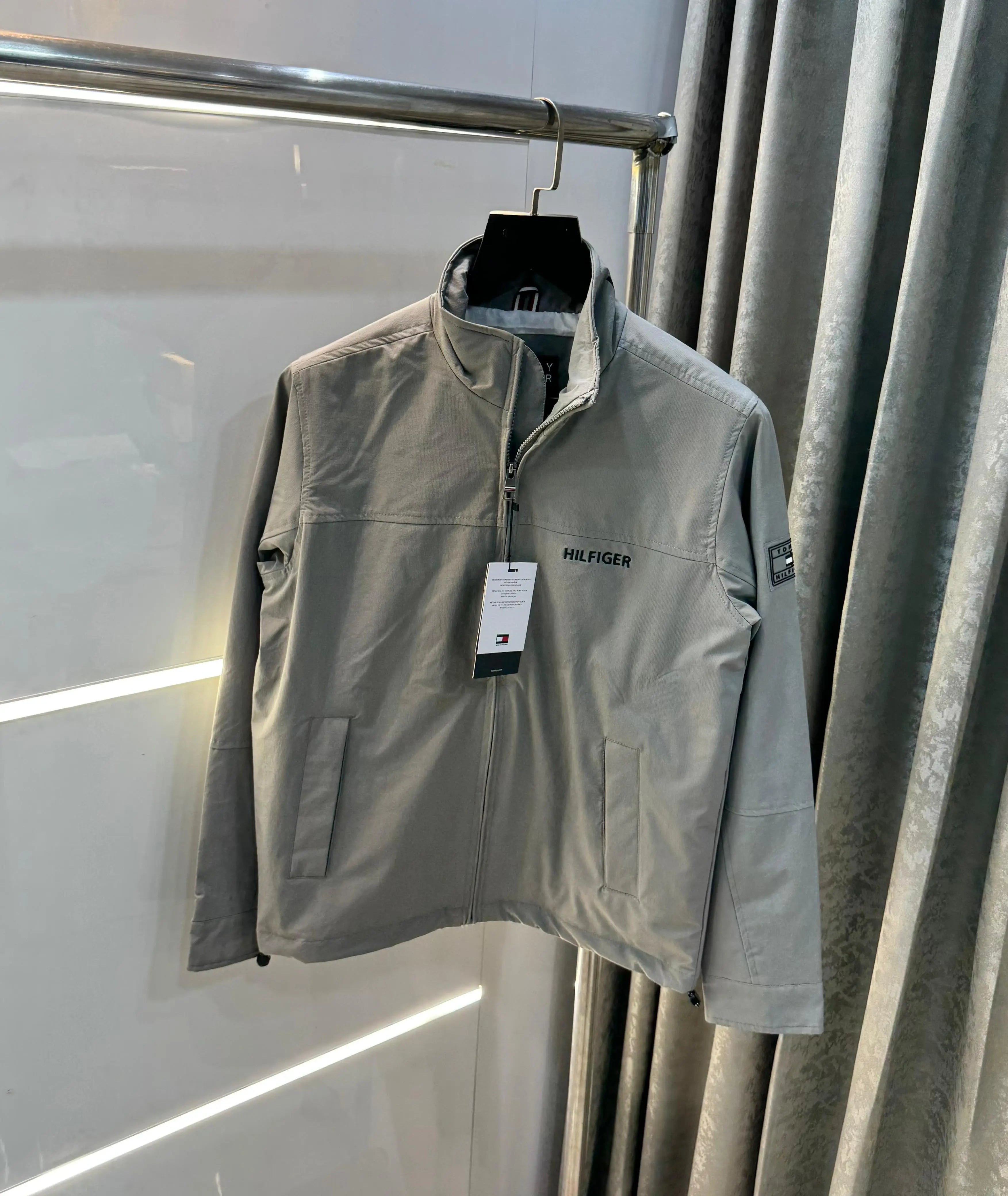 Tomm y Hilfiger gery Imported Premium Bomber Jacket