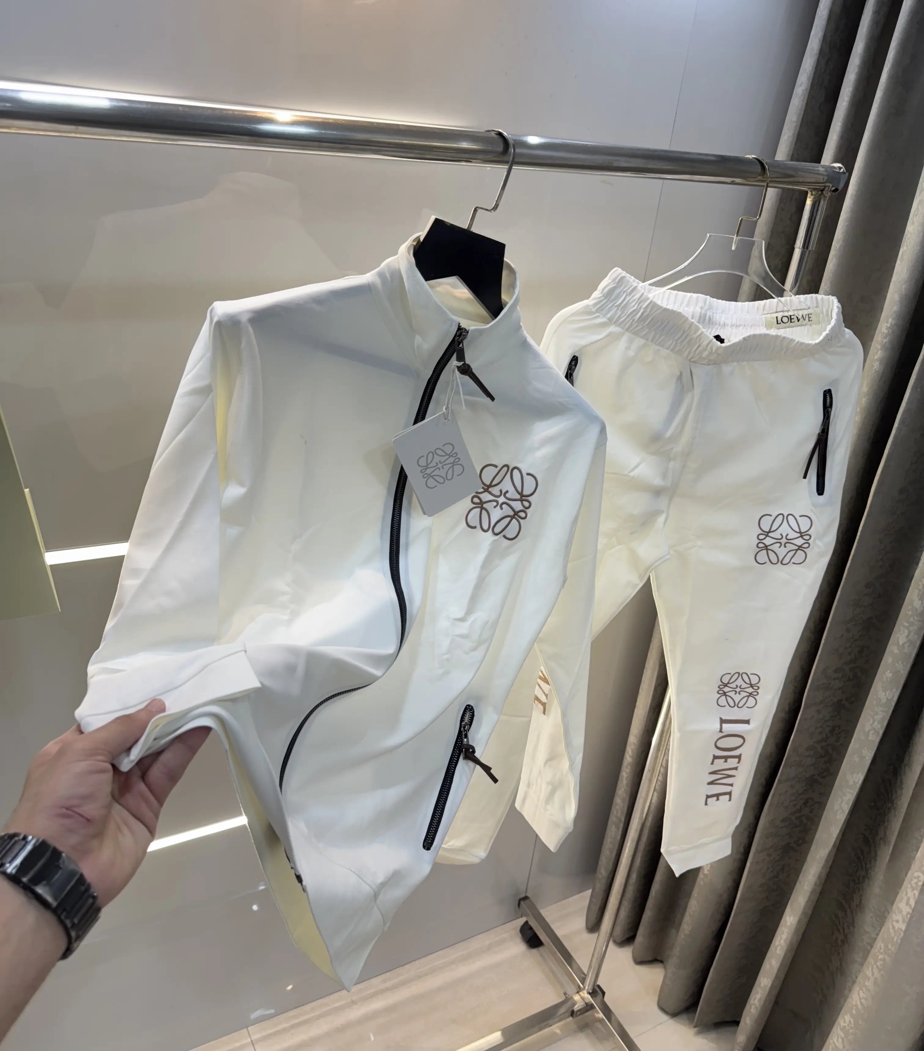 Loewe White Embroidery Logo Imported Tracksuit