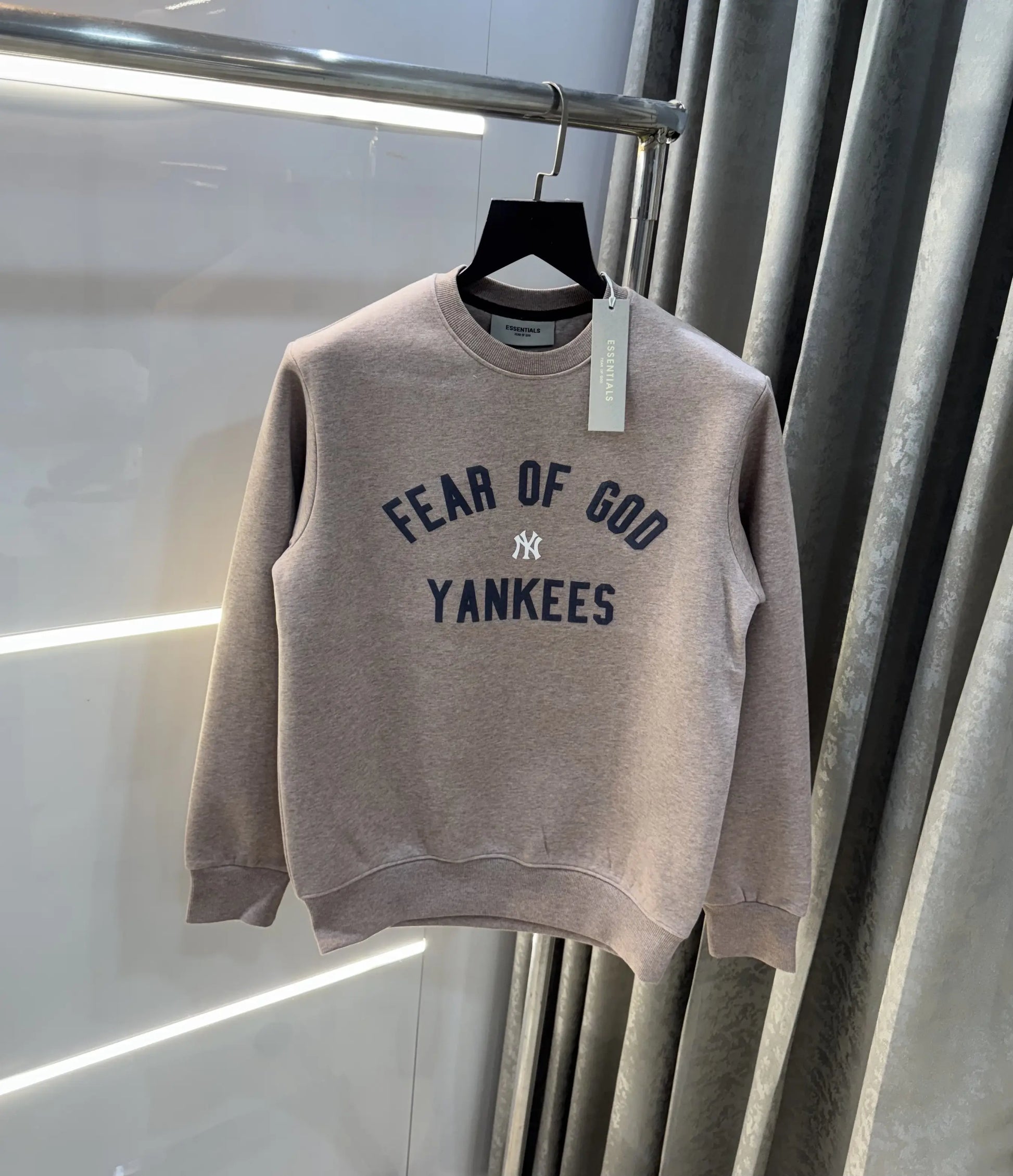 Essential yankees Milange Imported Sweatshirt