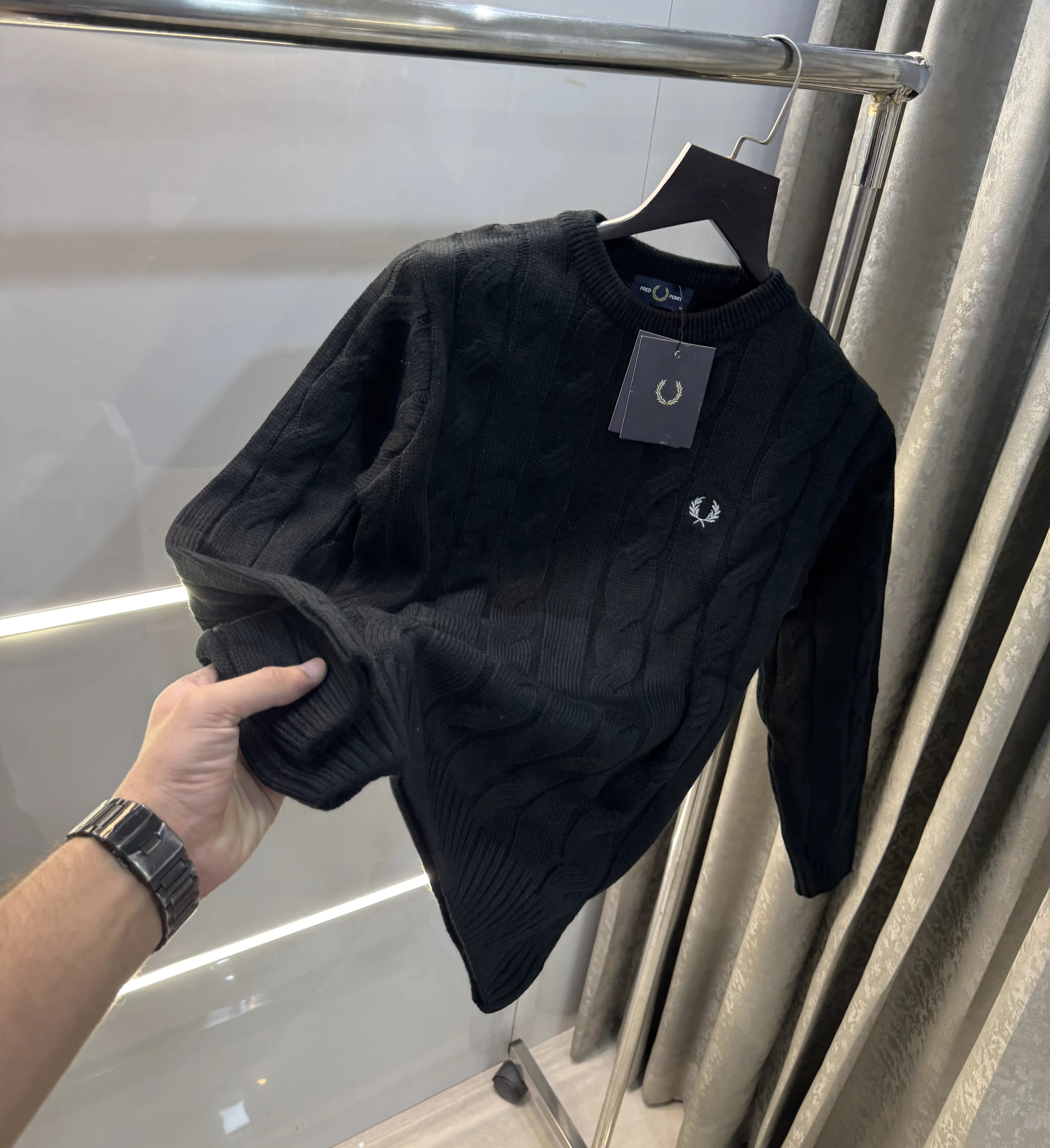 Fredperry Black Embroidery Logo Imported Pull Over