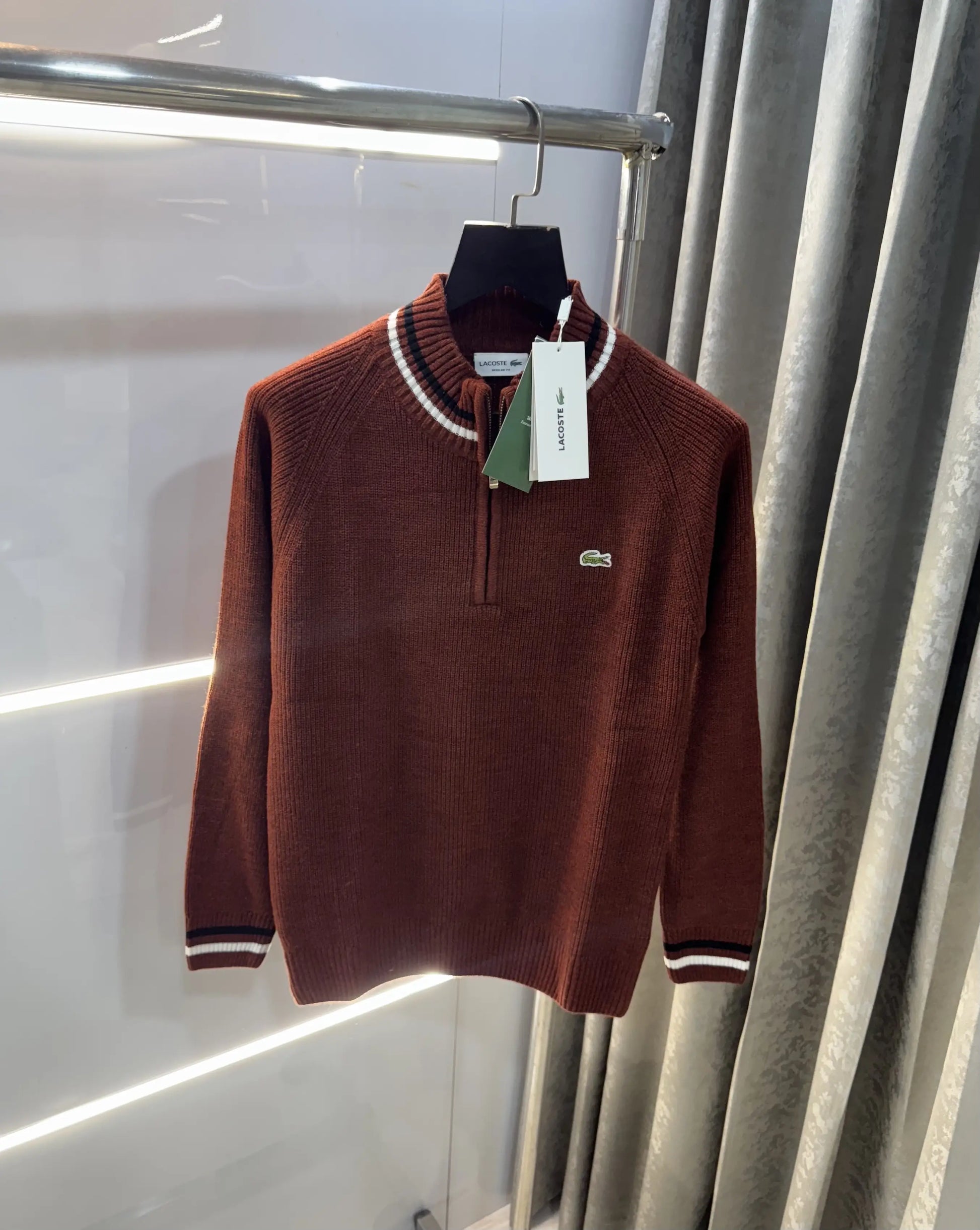 Lacost e Wine Zip Imported Pull Over