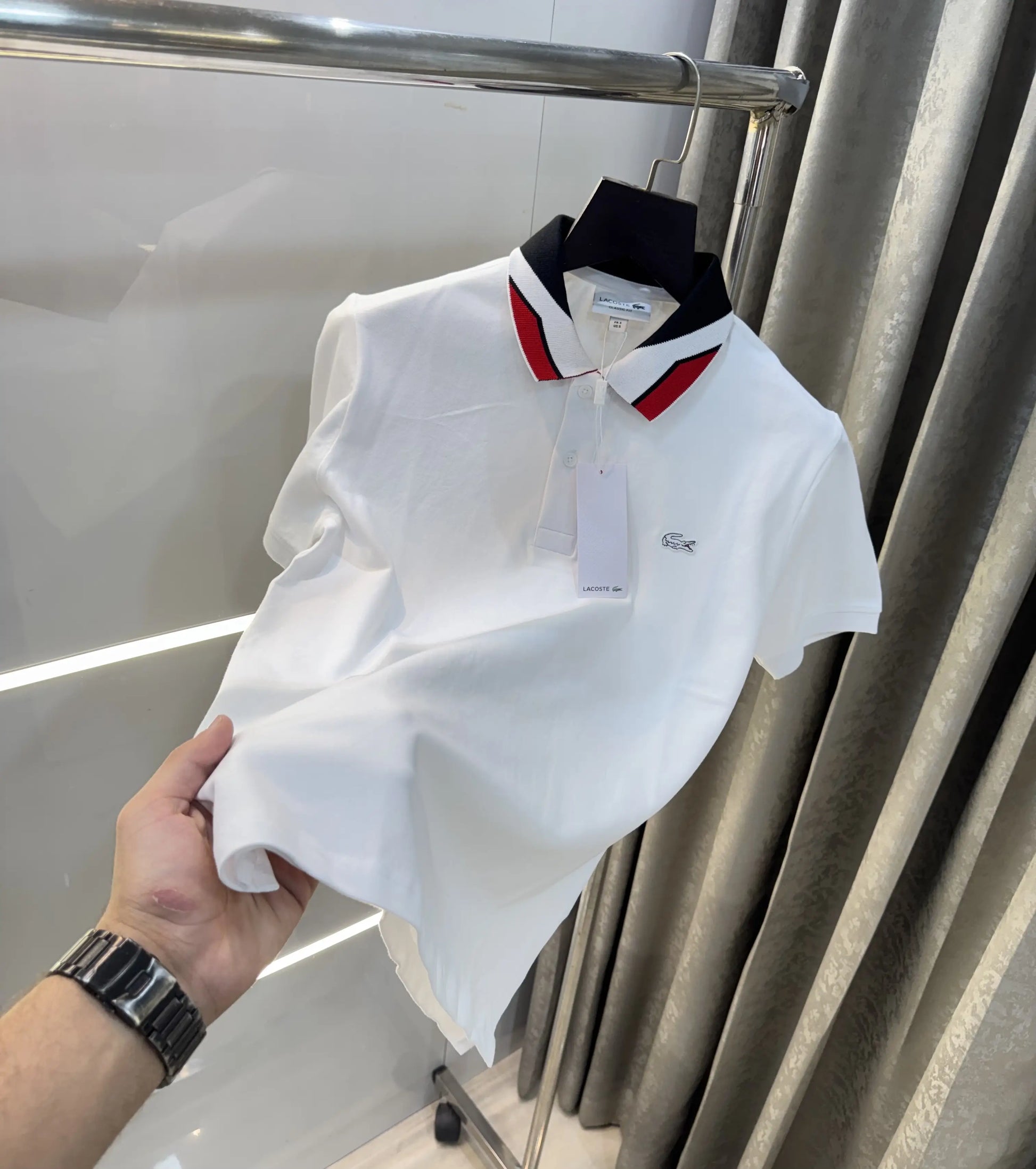 Lacost e White Embroidery Logo Premium Polo T-Shirt