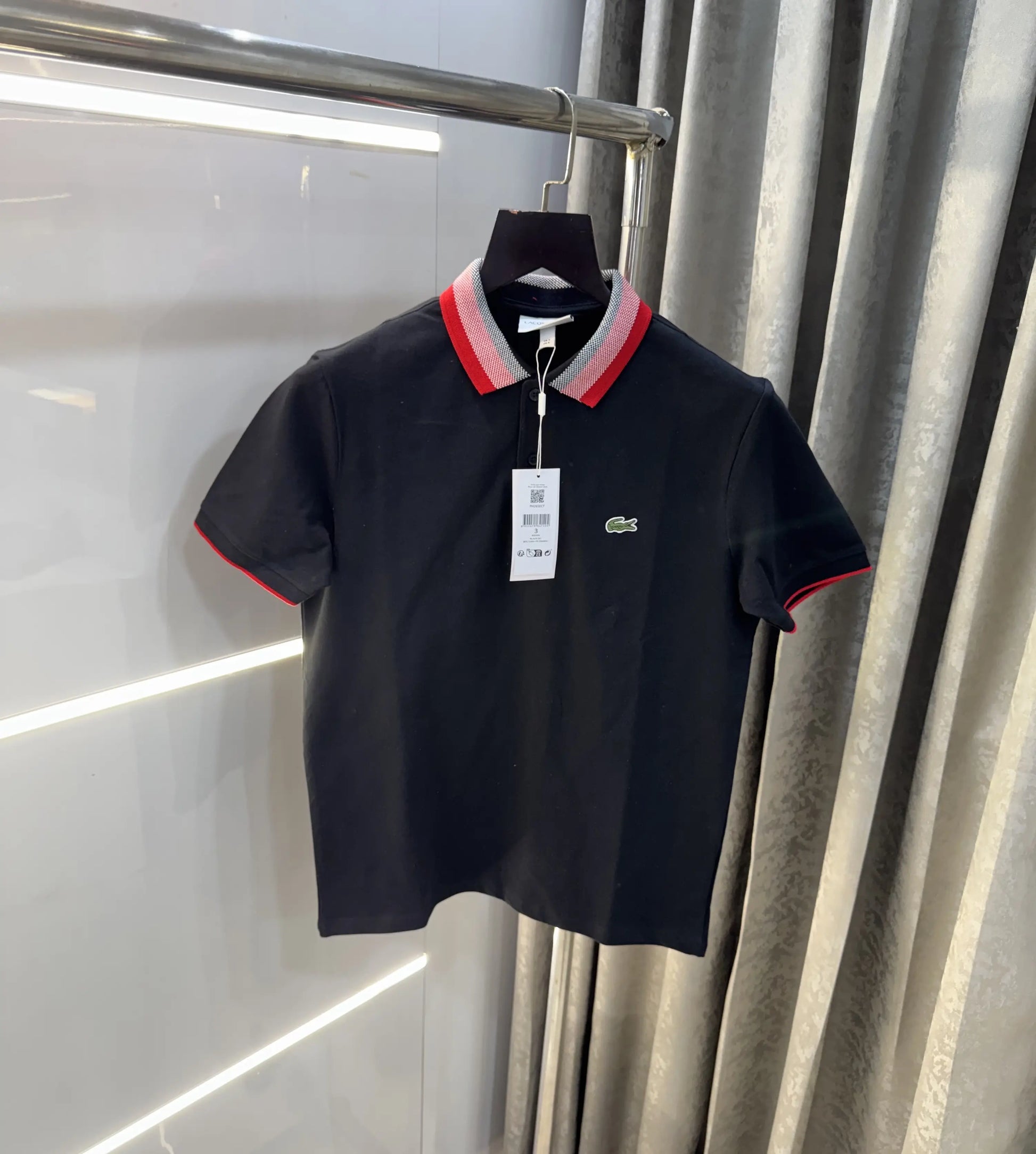 Lacost e Black Embroidery Logo Premium Polo T-Shirt