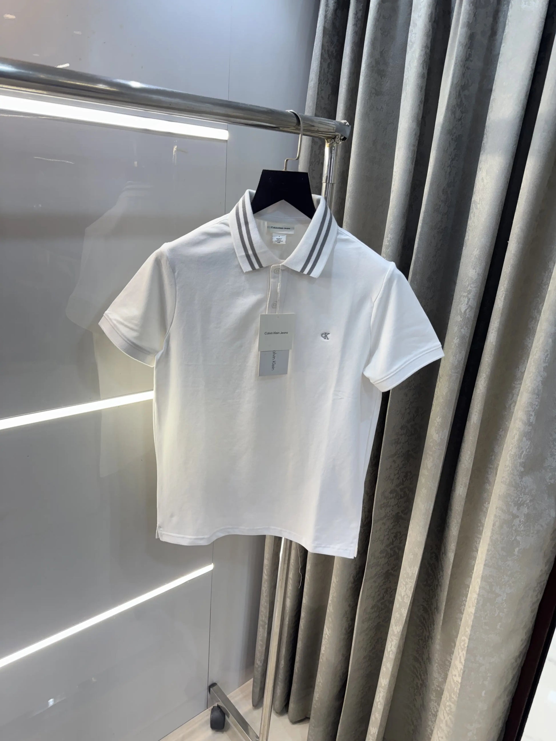 Calvin  Klein WhiteEmbroidery Logo Premium Polo T-Shirt