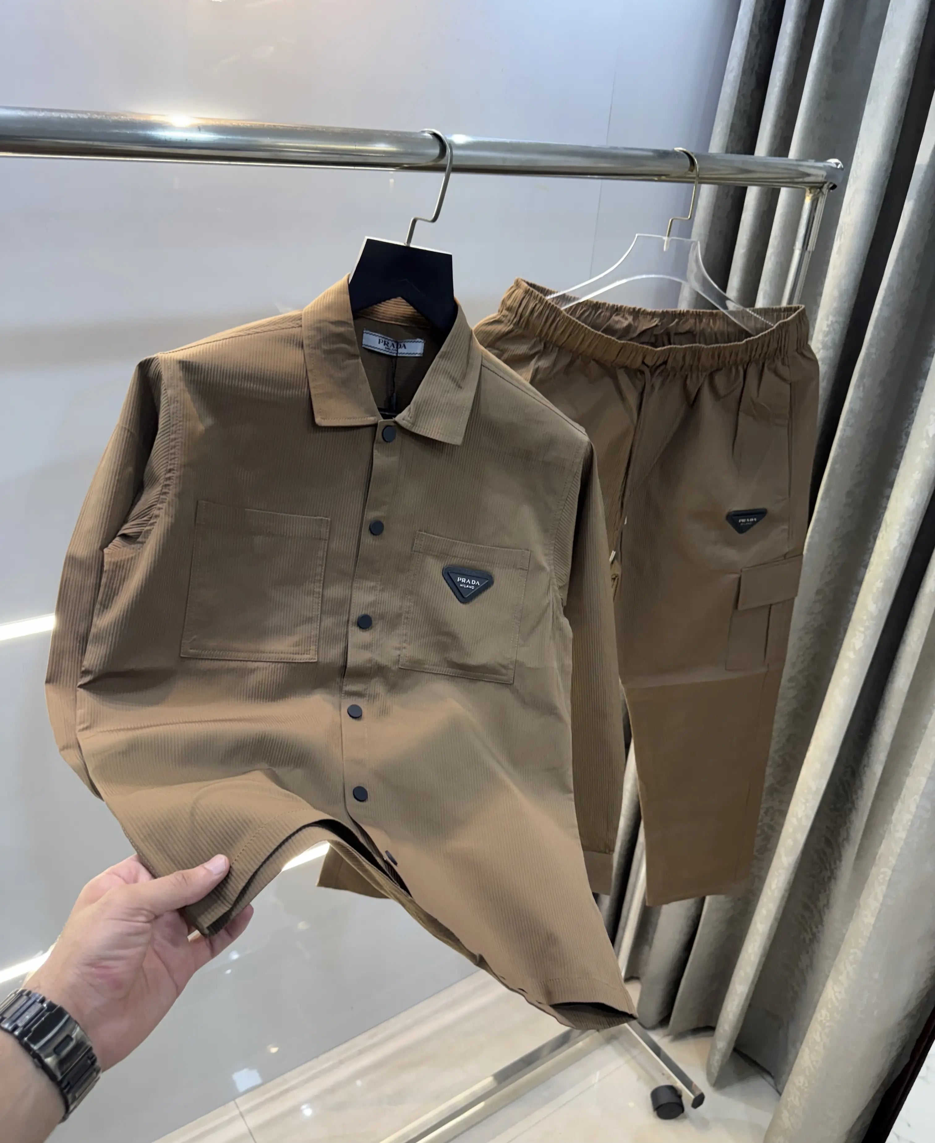 Prad a Milano Brown Metal Logo Premium Tracksuit