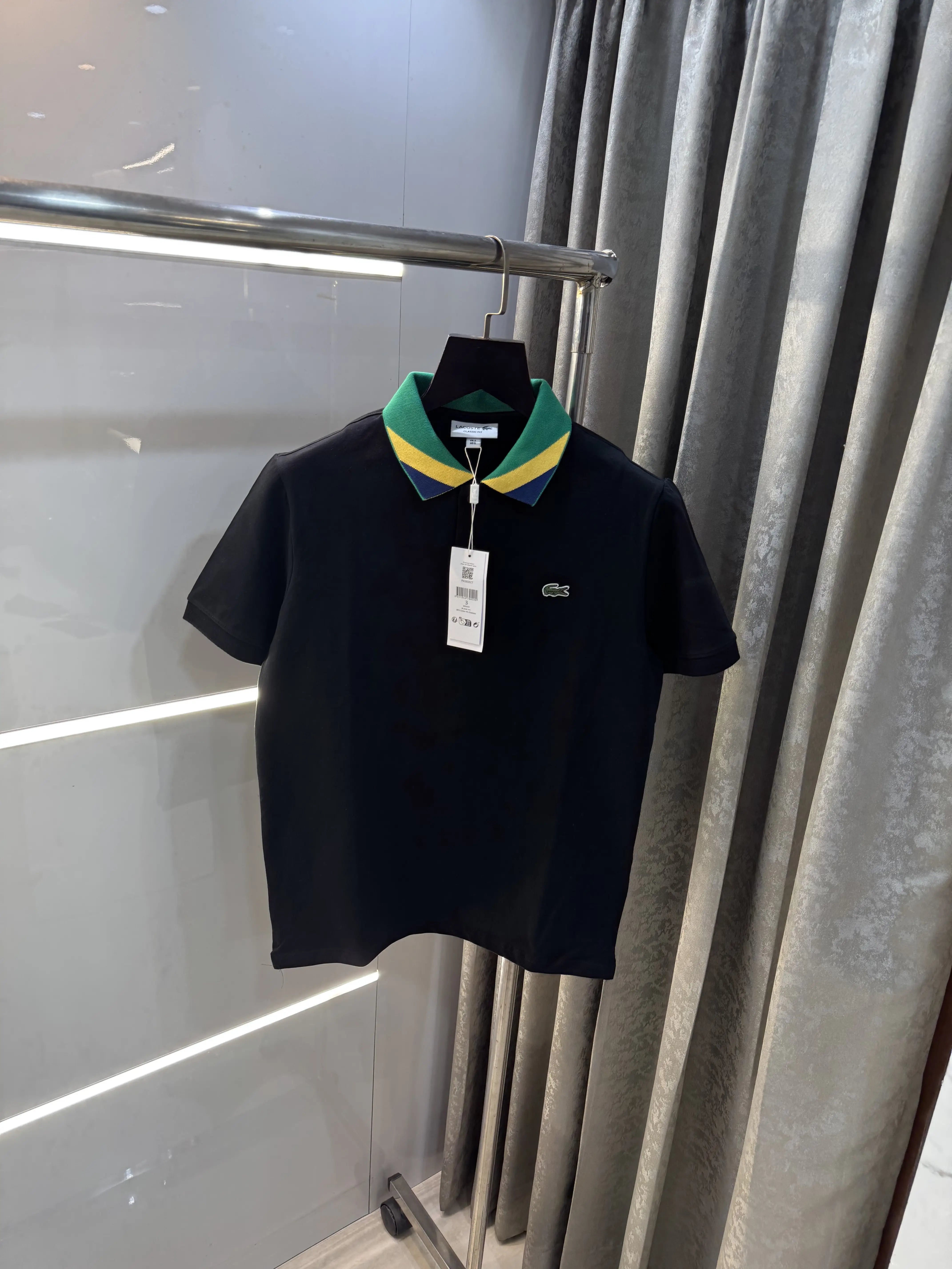 Lacost e Black Embroidery Logo Premium Polo T-Shirt