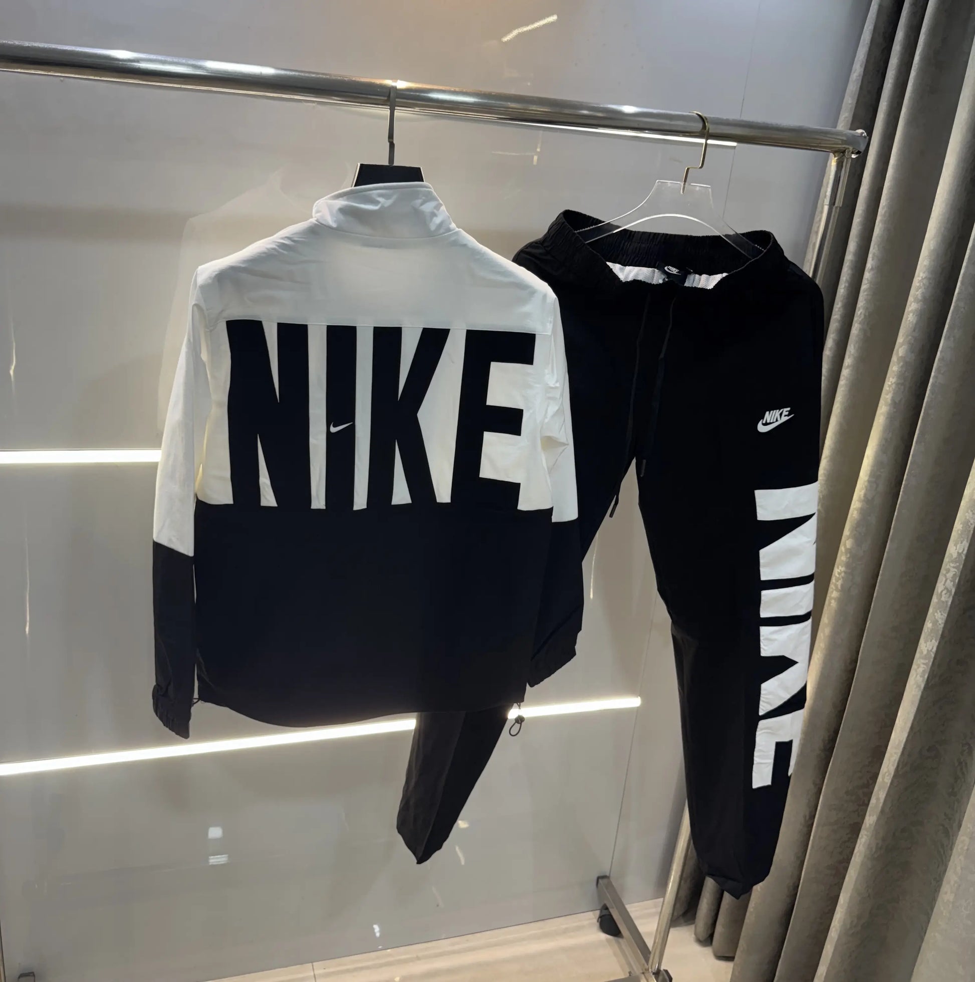 Nike White Black Logo Work Premium Tracksuit