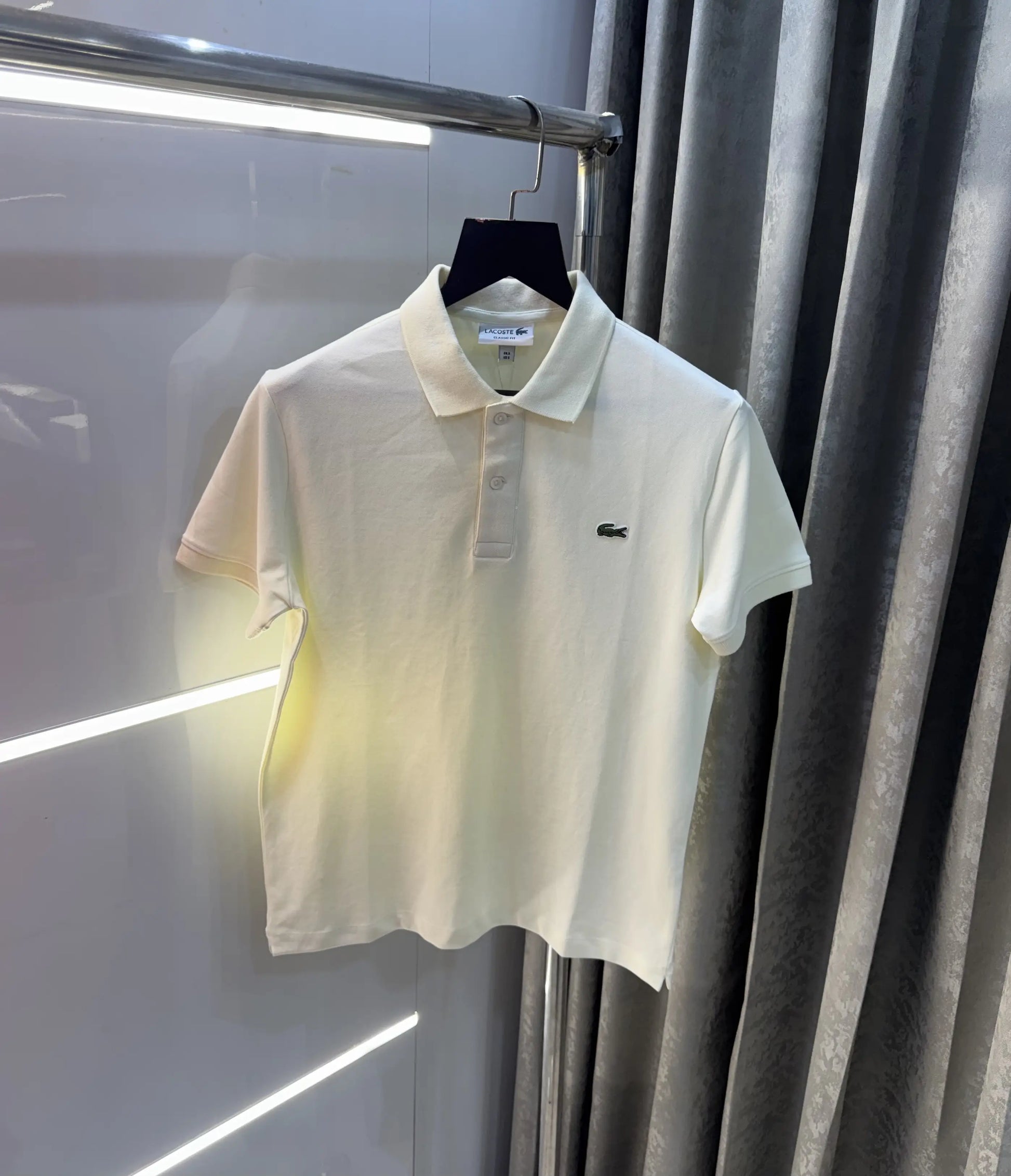 Lacost e Cream Embroidery Logo Premium Polo T-Shirt