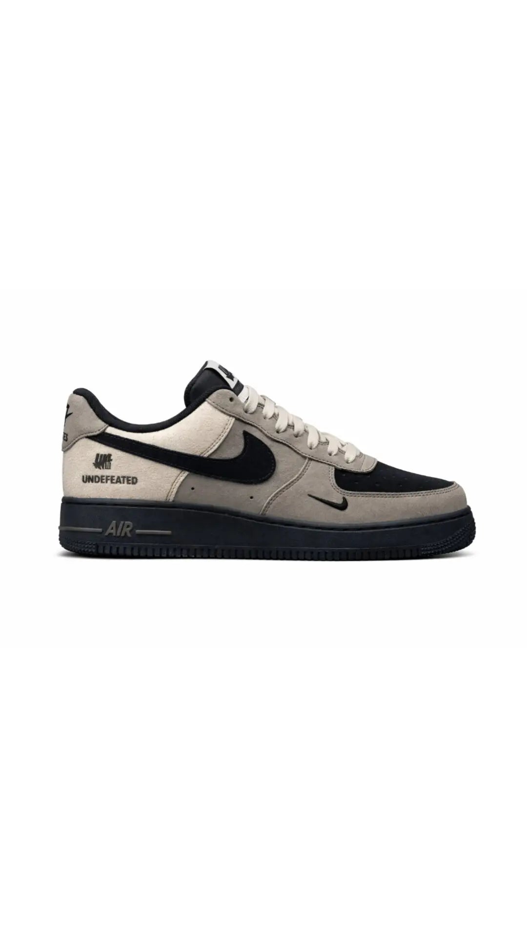 Nike AirForce 1 07 Undefeated