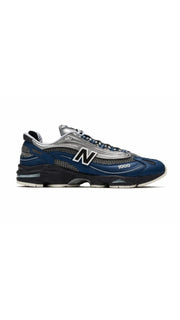 New Balance 1000 Deep Ocean Colorway