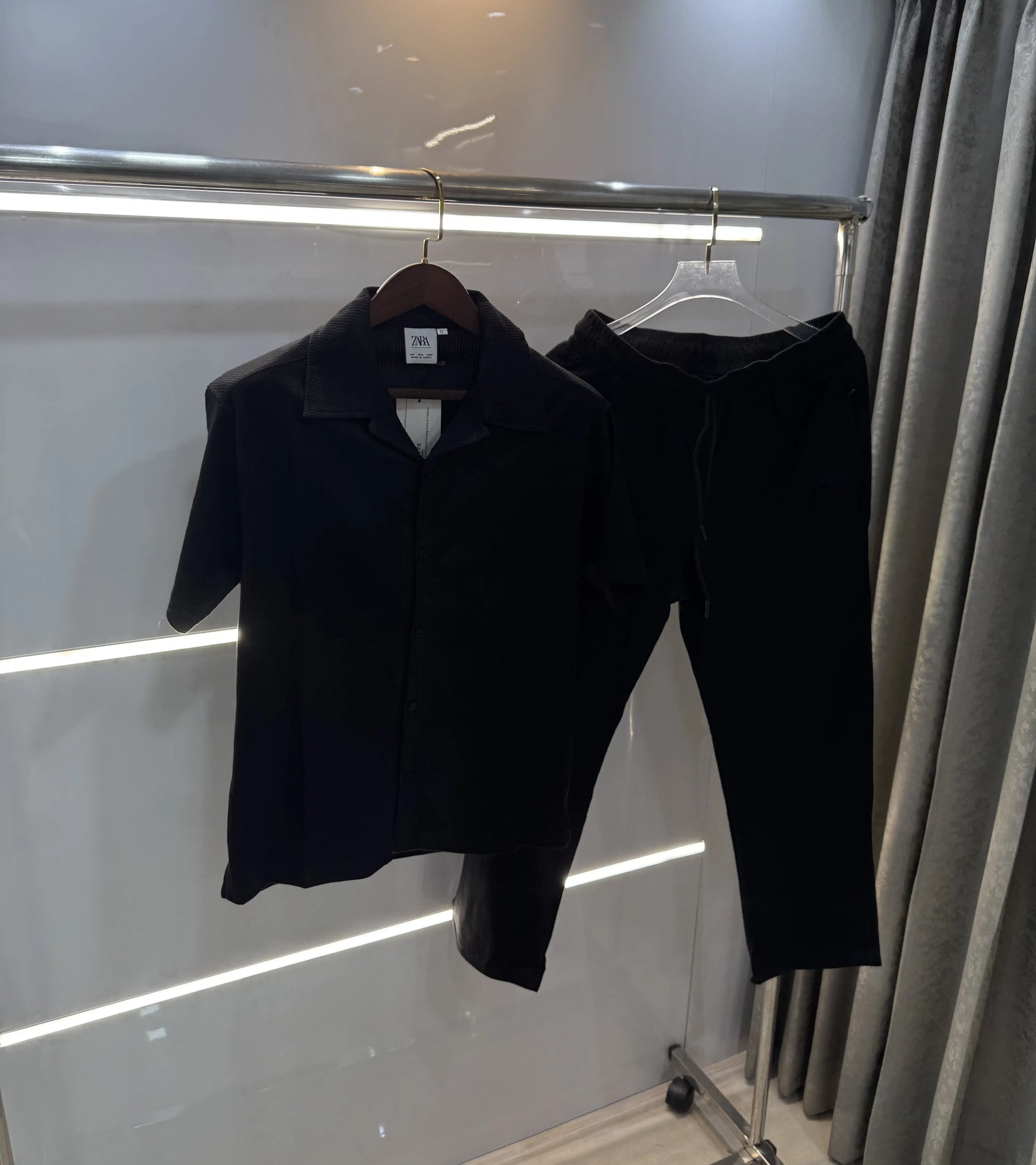 Zar a Black Premium Classic Cord Set
