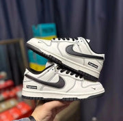 Nike SB Dunk Low SUPREME X WHITE BLACK