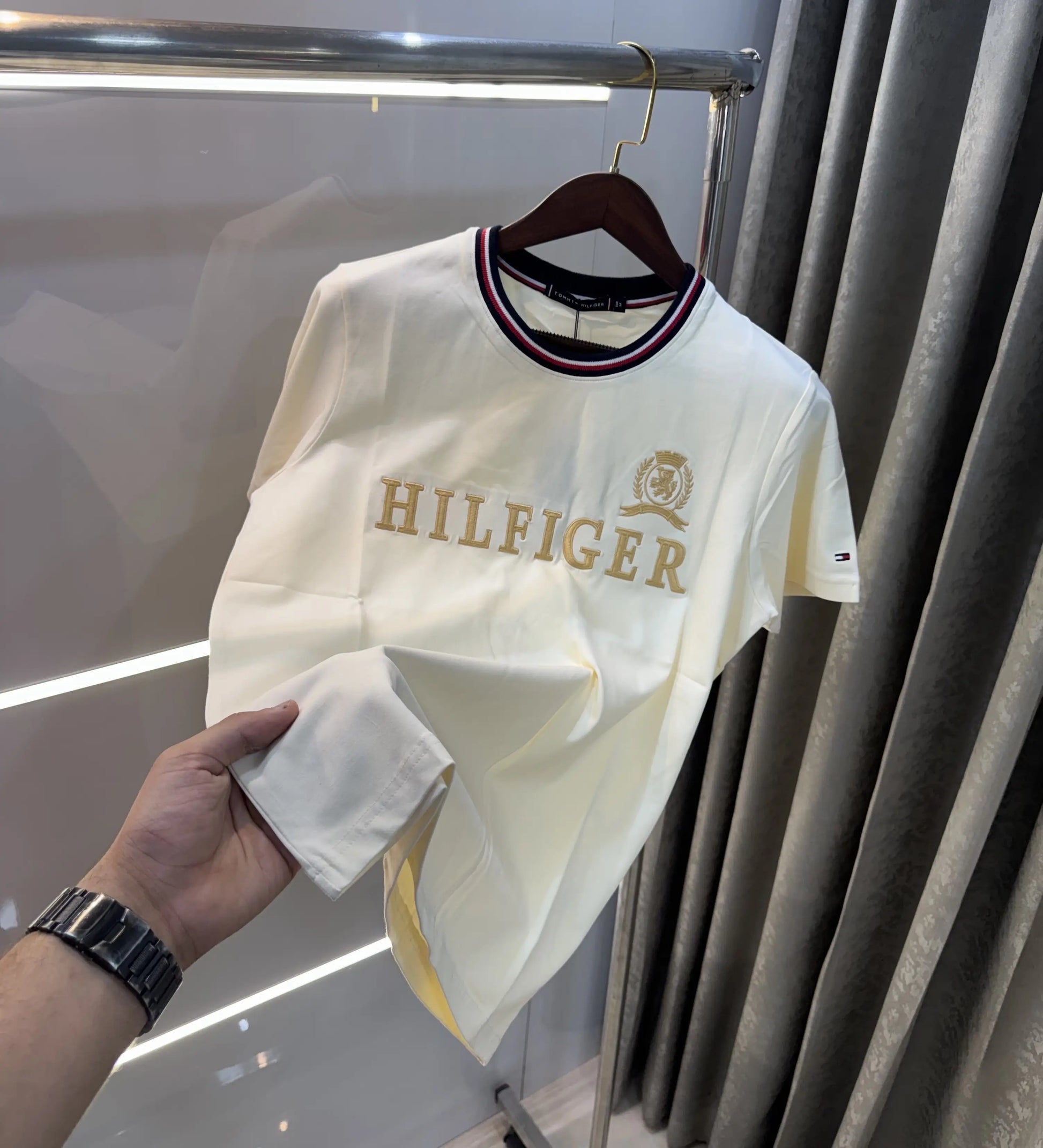 Tommy Hilfiger Cream Premium Classic T-Shirt