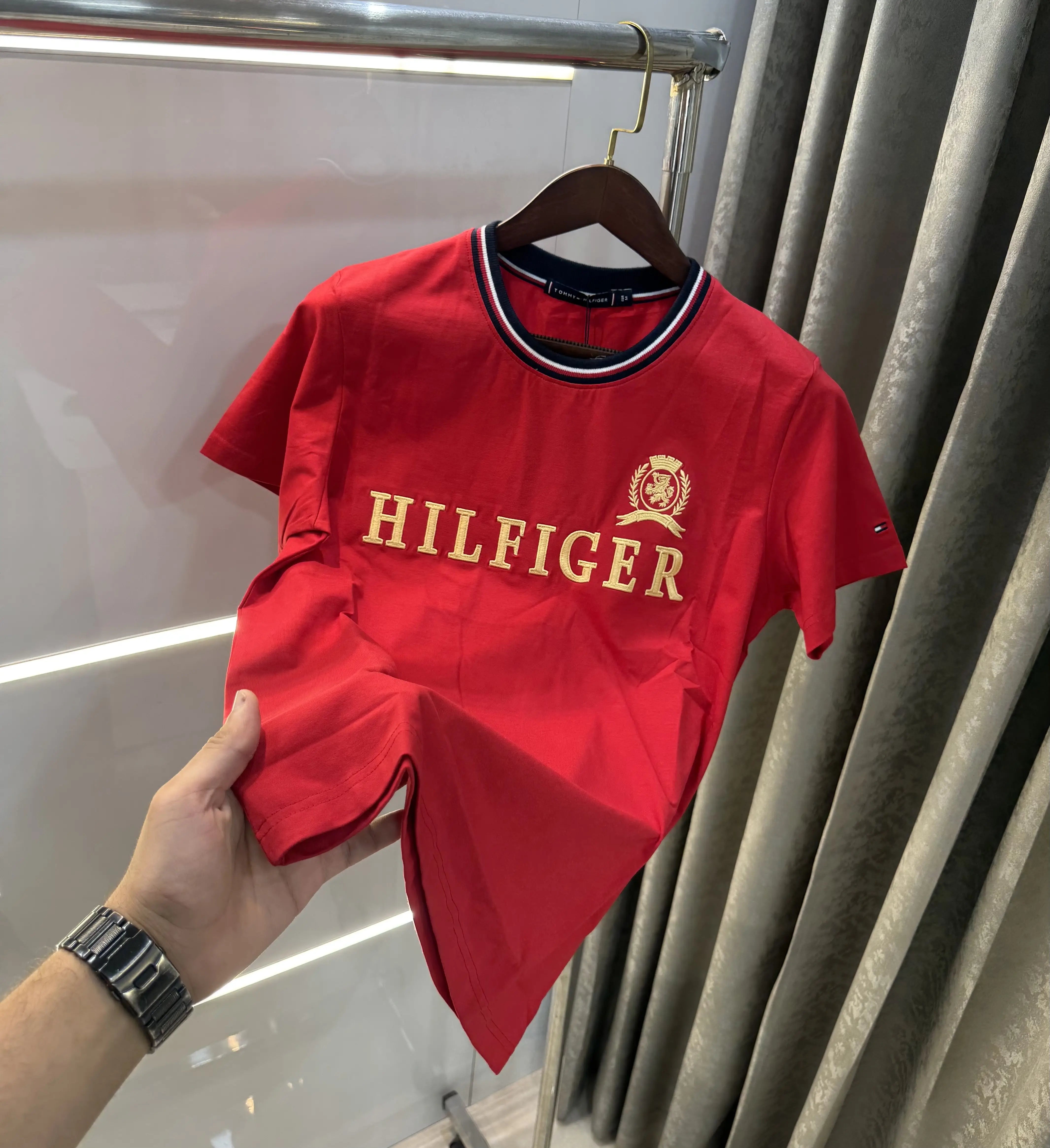 Tommy Hilfiger Red Premium Classic T-Shirt