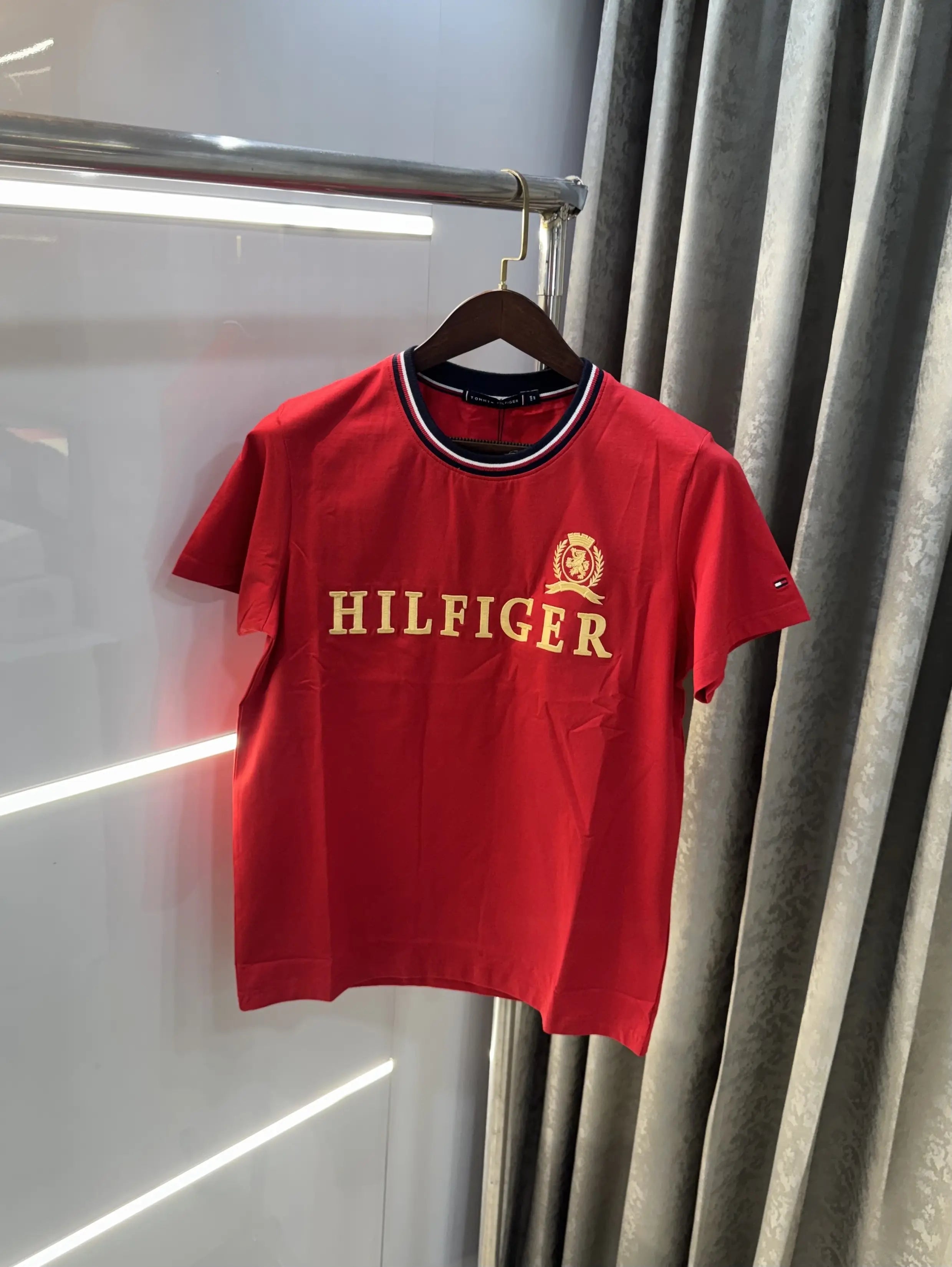 Tommy Hilfiger Red Premium Classic T-Shirt