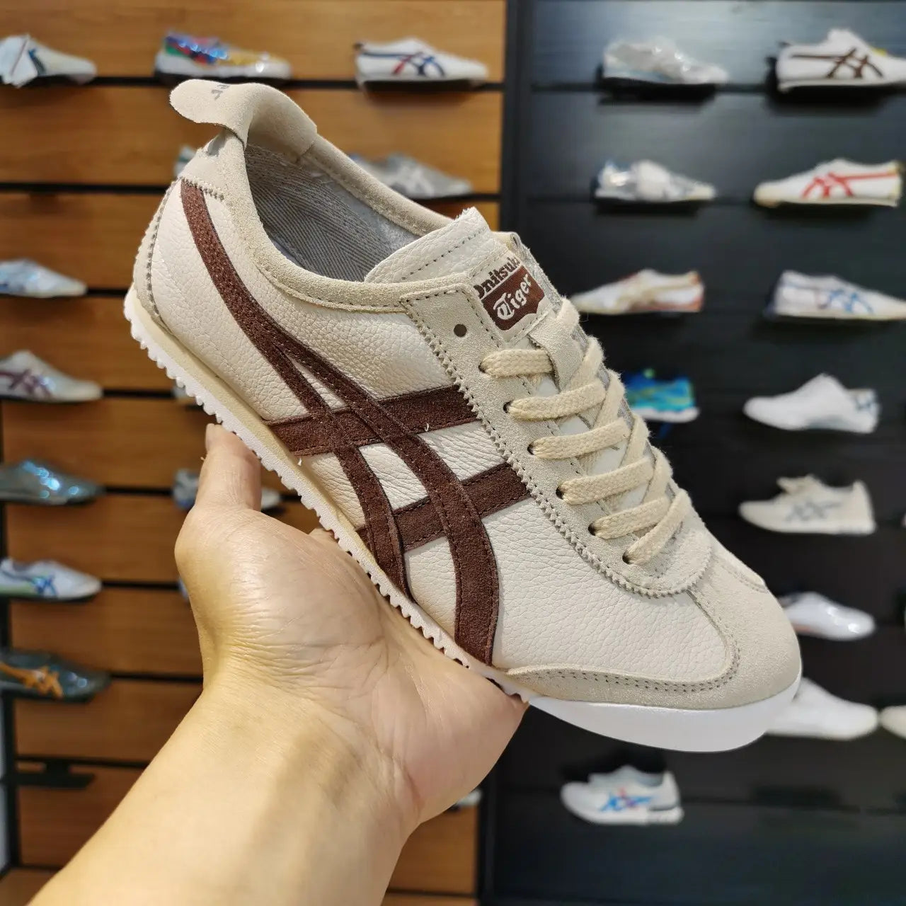 Onitsuk_a Tiger Mexico 66 Cream Coffee Mens 7A Premium First Copy D-1853