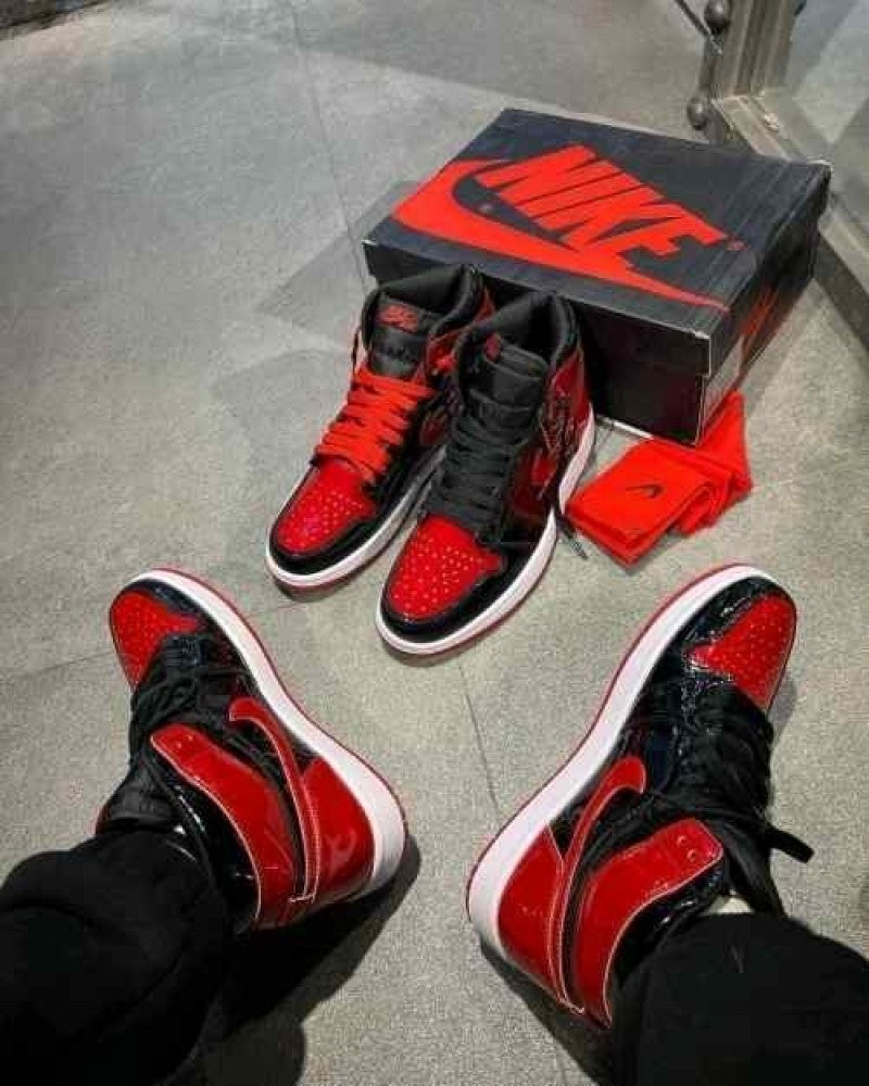 Jordan 1 Retro High OG Patent Bred
