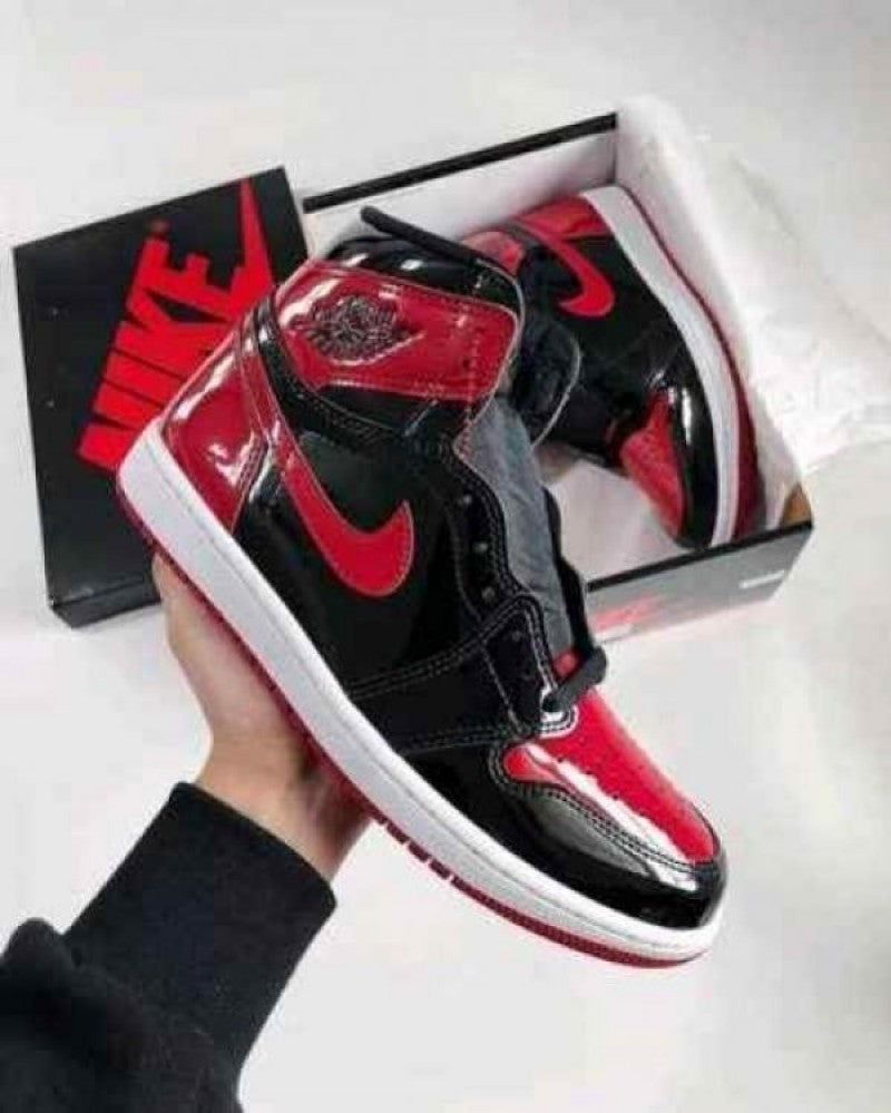 Jordan 1 Retro High OG Patent Bred